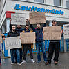 Die Belegschaft der Lauffenmühle ist sauer und macht das Management des Lauchringer Textilherstellers für das Scheitern des ...
