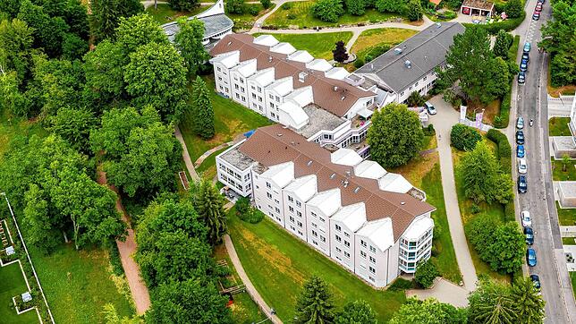Im Villinger Alten- und Pflegeheim St. Lioba &ndash; hier ein Luftbild aus dem Jahr 2019 &ndash; wird die Kurzzeitpflege beendet. ...