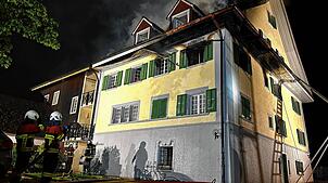 In einem Mehrfamilienhaus in Merenschwand im Kanton Aargau brach in der Nacht auf Sonntag, 12. Mai, ein Brand aus, der großen Schaden ...