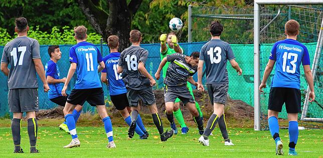 Bild 28: FC Hauingen fegt den FV Degerfelden mit 10:1 vom Platz &ndash; und wir haben Bilder vom Spiel