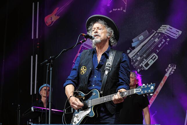 Bild 10: Einzigartige Stimmung beim BAP-Konzert auf dem Hohentwielfestival in Singen: Die besten Fotos gibt es hier