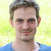 „Der neue Stall ist jetzt endlich mal kein Kompromiss für den Hinterwasenhof. Nur so können wir auf Dauer ausreichende Erträge ...