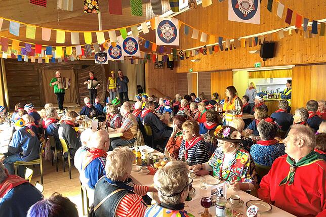 Bild 15: Beste Stimmung bei der Seniorenfasnet in Bonndorf. Wir haben die Bilder!