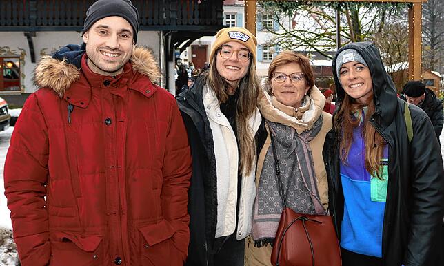 Pablo, Miriam, Raquel und Ana Martinez-Perez finden das Zeitfenster völlig okay.