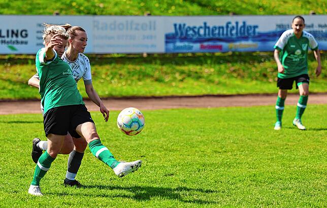 Bild 14: Unsere Bildergalerie der Bezirksliga-Partie zwischen Nordstern Radolfzell und der SG Sipplingen