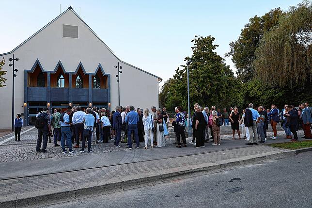Bild 16: Große Eröffnungsfeier der Scheffelhalle in Singen – die schönsten Fotos vom Abend