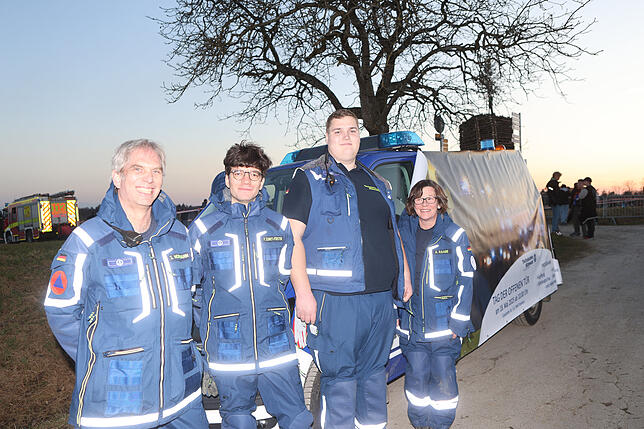 Bild 4: Bilder vom Funkenfeuer 2025 in Litzelstetten: So lebt die Tradition weiter!