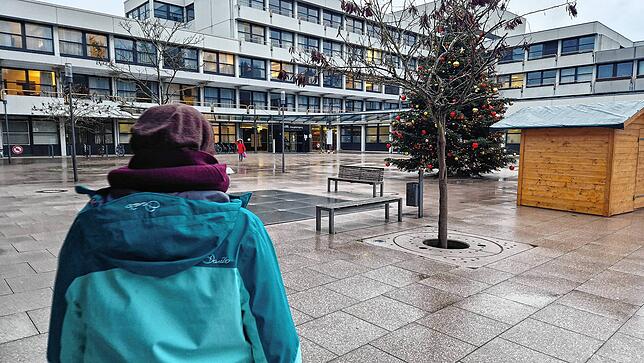 Am Eingang des Medizin Campus Bodensee.