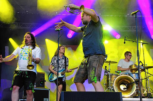 Bild 19: LaBrassBanda begeistern beim Markdorf Open Air – hier gibt‘s alle Bilder! (Teil 3)