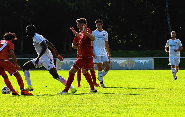 Bild 17: SV 08 Laufenburg siegt in Unterzahl gegen den SV Kirchzarten &ndash; und wir haben Bilder!