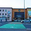 Beim Tuttlinger Bahnhof muss ein anfahrender Zug unfreiwillig bremsen. Eine 26-jährige Passagierin hat den Nothalt betätigt.