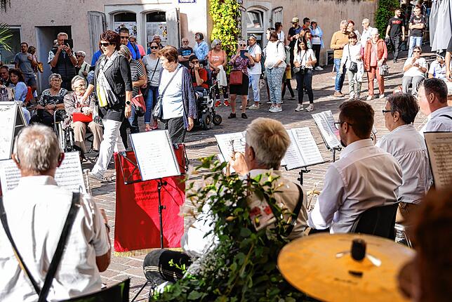 Bild 17: &bdquo;Musik uff de Gass&ldquo;: Die besten Bilder vom verkaufsoffenen Sonntag in Radolfzell