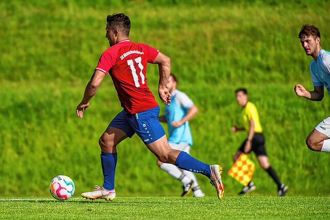 Bild 26: Bilder vom 3:1-Sieg der SG Höchenschwand/Häusern im Kreisliga A-Aufstiegsspiel beim FC Erzingen II