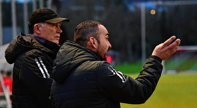 Bild 9: A-Junioren des FC Tiengen 08 unterliegen dem Offenburger FV knapp mit 1:2 &ndash; und wir haben Bilder!