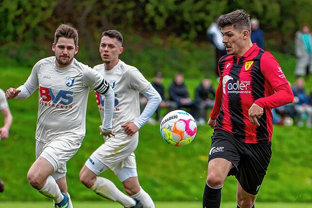 Bild 38: FSV Rheinfelden gewinnt beim FC Erzingen mit 6:1 &ndash; und wir haben Bilder!