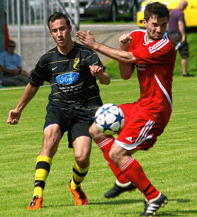 Bild 16: Schnappschüsse aus der Bezirksliga-Saison 2011/2012