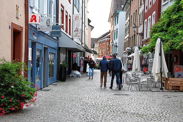 Der Betrieb in der Innenstadt hat erheblich nachgelassen: Das Einkaufsvergnügen hat unter den Corona-Folgen massiv gelitten.