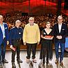 Ein Dankeschön für all das Engagement für die Gemeinschaft: Ehrenamts-Beauftragter Martin Schröpel, Winfried Koeder von der Stiftung ...