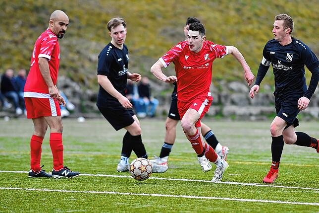 Bild 1: Die SG Weilheim-Gurtweil spielt 2:2 gegen den FC Bergalingen &ndash; und wir haben Bilder!
