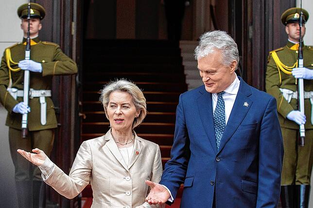 Die Präsidentin der Europäischen Kommission, Ursula von der Leyen, hat Teile ihres Green Deals abgesagt. Die Landwirtschaft unterliegt ...