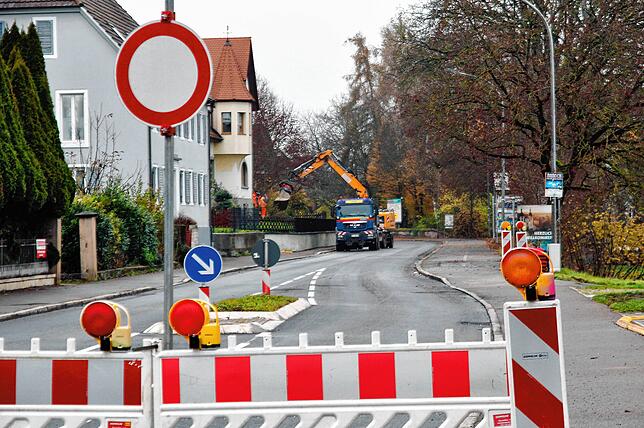 Bis zur Abzweigung Bühlstraße ist die Baustelle in der Friedrich-Ebert-Straße bereits abgeschlossen. Von hier bis zum Biedermann-Kreisel ...