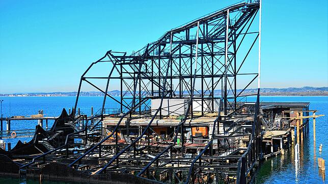 Auf der Bregenzer Seebühne entsteht derzeit das 23 Meter hohe Gerüst für das Bühnenbild zu Puccinis Oper &bdquo;Madame Butterfly&ldquo;.