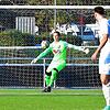 Starke Nerven: Loris Bendel &ndash; hier im Spiel beim VfB Waldshut &ndash; hielt beim 5:0-Sieg des FC Erzingen beim FC Schlüchttal in ...