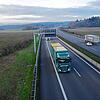 Von der Autobahnüberführung am Ende der Ehinger Hauptstraße, kann man künftig die PV-Anlagen begutachten. Auf der linken sowie auf der ...