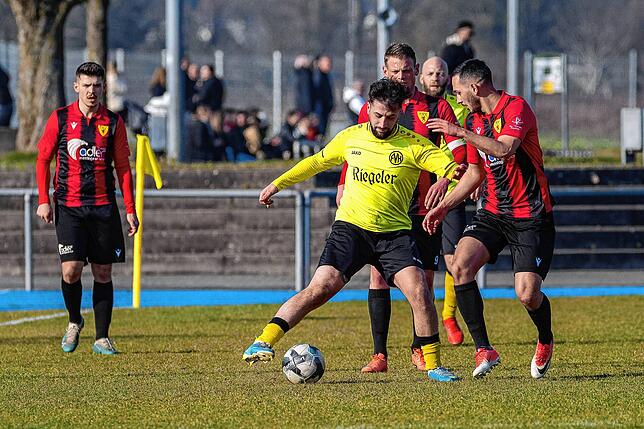 Bild 5: FSV Rheinfelden schafft ein 1:1 gegen Spitzenreiter FV Herbolzheim &ndash; und wir haben Bilder!