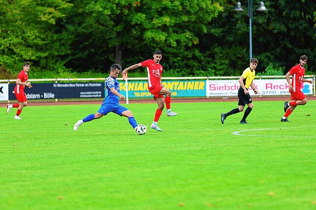 Bild 28: FC Tiengen 08 unterliegt dem SV Weil mit 1:2 – und wir haben Fotos!