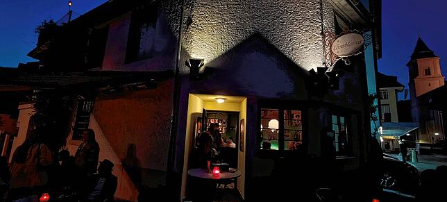 Bild 14: 7 Bands, 7 Kneipen: So ausgelassen feierte Waldshut bei der 12. Musiknacht