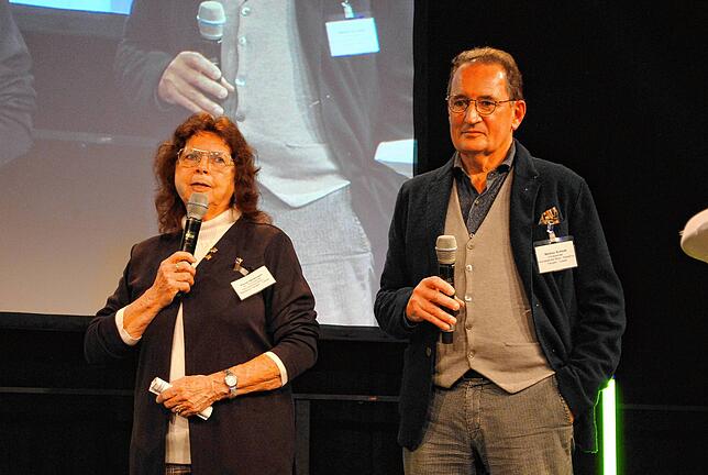 Elvira Hansmann und Markus Schmitt vom Partnerschaftskomitee berichten von den Plänen für die Feierlichkeiten zu 60 Jahre ...