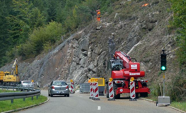 Im Bernecktal sind wieder Felssicherungsarbeiten im Gange.
