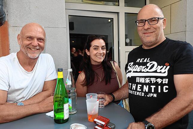 Bild 16: Gassenfreitag am 6. Juni: Hier feiern Einheimische und Besucher in Konstanz