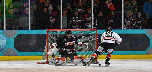 Bild 42: EHC Herrischried unterliegt Meister HC Fischbach Göslikon mit 0:10 – und wir haben Bilder