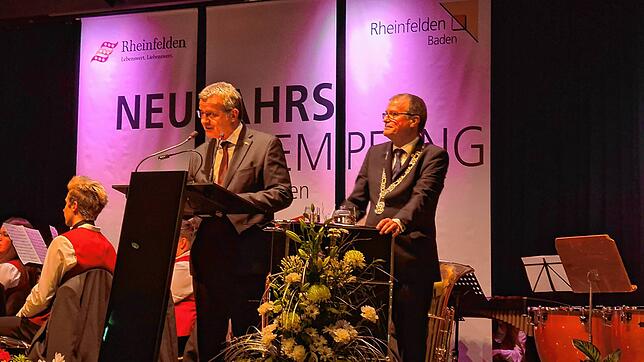 Stadtammann Franco Mazzi (links) und Oberbürgermeister Klaus Eberhardt bei ihren Ansprachen 2024. Dieses Jahr wird in der Schweiz ...