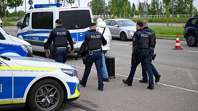 Für den derzeitigen Rückgang der Asylbewerberzahlen gibt es eine Reihe von Gründen.