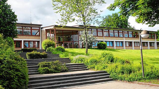 Schule Albbruck: Auf 12,4 Millionen Euro wurde die Sanierung und Erweiterung des Grundschulgebäudes und der erforderliche Ausbau zur ...