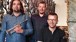 Ein hochkarätiges Konzert mit barocker Musik boten (v.l.) Ferenc Palotai (Trompete), Andreas Pfau (Tenor) und Volker Nagel (Orgel) in ...