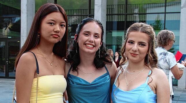 Yangchen Nangtsang, Vivienne Maier und Lisa Koch (von links).