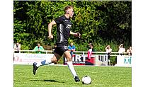 Darf auf einen Startelf-Einsatz im Derby hoffen: Marbachs Philipp Daneliuc.