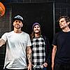 Sie spielen im kommenden Jahr zum ersten Mal auf dem Hohentwiel: das bayrische Indie-Rock-Trio Sportfreunde Stiller.