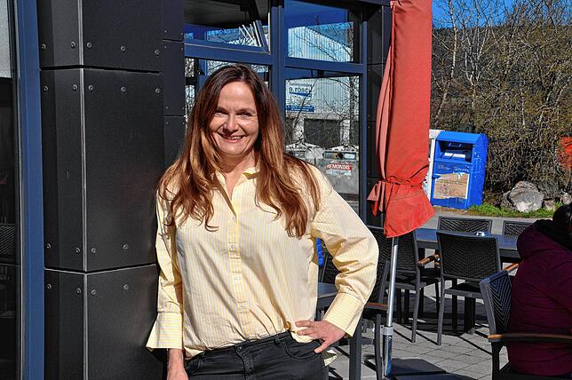 Nicole Knöpfle, Unternehmerfrau aus Blumberg, überzeugt in der Rolle eines Opfers.