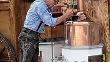 Bier brauen erleben, bietet der Aktionstag. Bild: Freilichtmuseum Neuhausen ob Eck