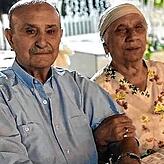 Die Eltern von Zeliha Ünveren kamen ebenfalls nach Deutschland und kehrten im Alter wieder zurück in die Türkei.