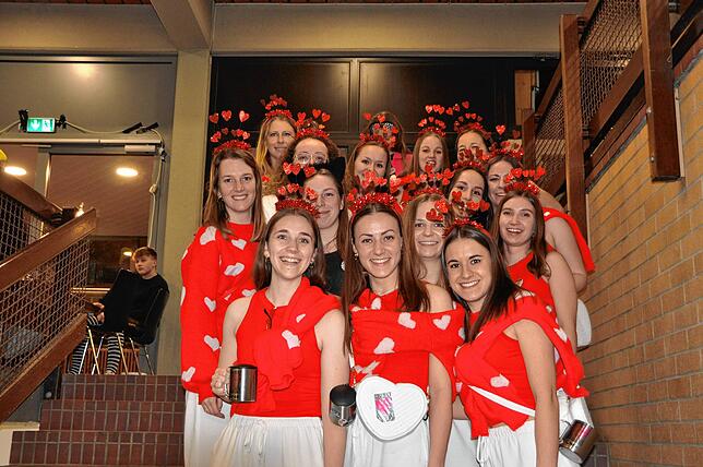 Bild 11: Beste Stimmung auf dem DLRG Ball in Wittenhofen