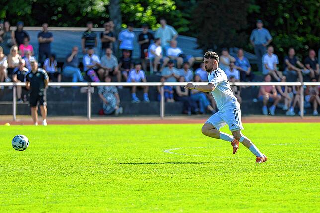 Bild 13: SV 08 Laufenburg besiegt den VfR Bad Bellingen mit 2:1 und wird  Vizemeister – wir haben Fotos!