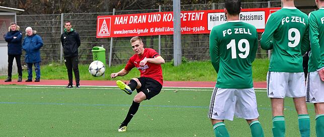 Bild 22: FC Zell besiegt den FC Hochrhein deutlich mit 4:1 &ndash; und wir haben Bilder!