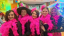 Sehen und gesehen werden: prächtige Schönheiten in Pink.