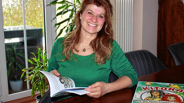 Ingrid Walter ist stolz auf ihr erstes Buch. Damit hat sie sich selbst einen Kindheitstraum erfüllt.
